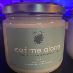Leaf Me Alone: Evil Queen Candle